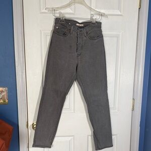 Levi’s wedgie straight Jeans size 27